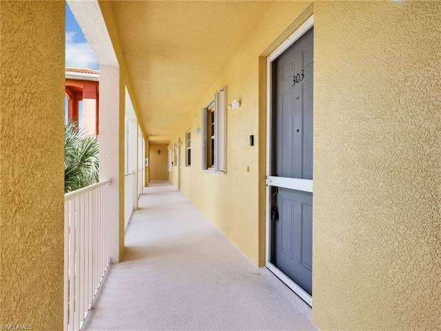6824 Sterling Greens Pl, #3303, Naples, FL 34104 6824 Sterling Greens Pl, #3303, Naples, FL 34104