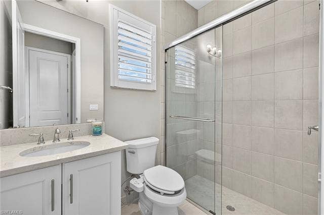 16717 Gilroy St, Bonita Springs, FL 34135 This is the ensuite 2nd full bath! Floor to ceiling tile present!