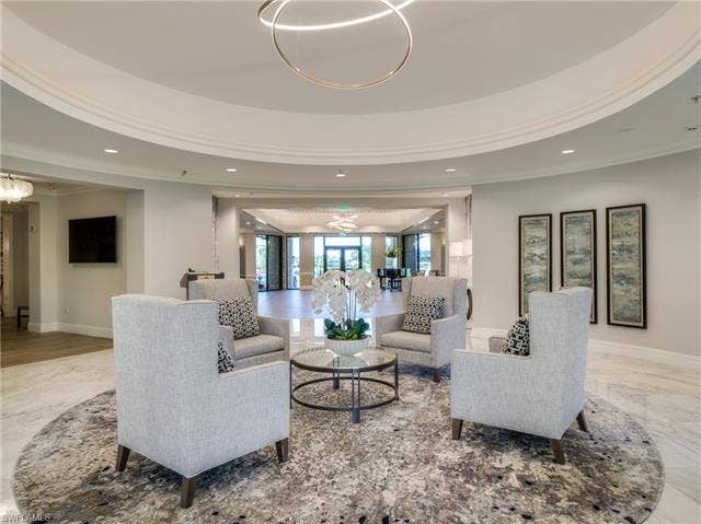 8471 Southbridge Dr, #1, Estero, FL 33967 Foyer