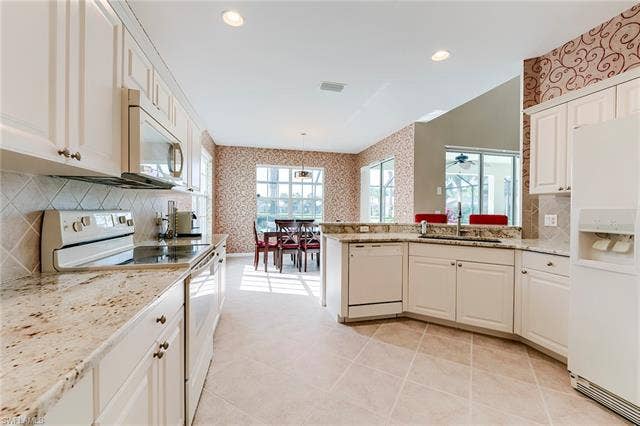 21900 Longleaf Trail Dr, Estero, FL 34135 21900 Longleaf Trail Dr, Estero, FL 34135