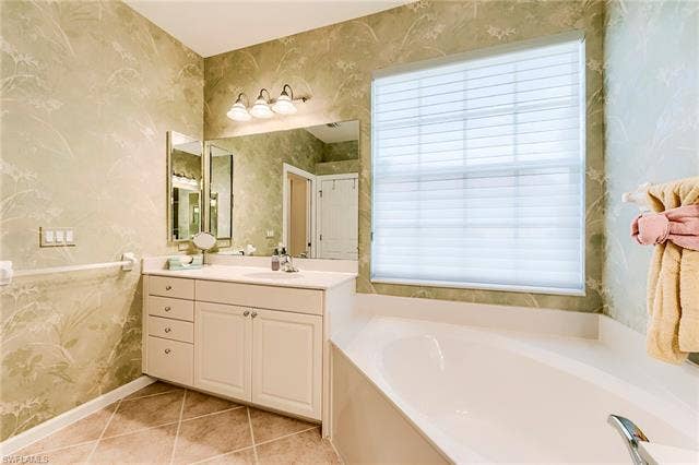 21900 Longleaf Trail Dr, Estero, FL 34135 21900 Longleaf Trail Dr, Estero, FL 34135