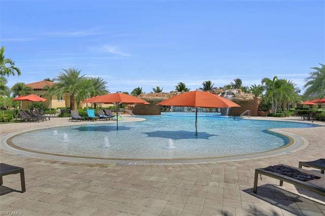 28085 Wicklow Ct, Bonita Springs, FL 34135 Zero Entry Community Pool
