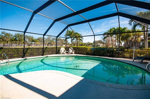 13201 Bridgeford Ave, Bonita Springs, FL 34135 Large lanai and screened in pool area