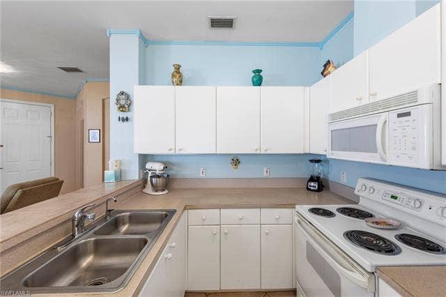 9410 Village View Blvd, Bonita Springs, FL 34135 9410 Village View Blvd, Bonita Springs, FL 34135