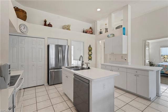 3650 Sunland Ln, Estero, FL 33928 3650 Sunland Ln, Estero, FL 33928