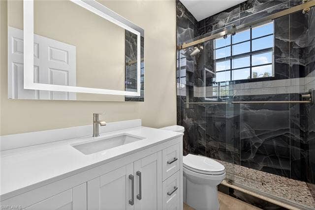 27310 Patrick St, Bonita Springs, FL 34135 Guest bath upstairs