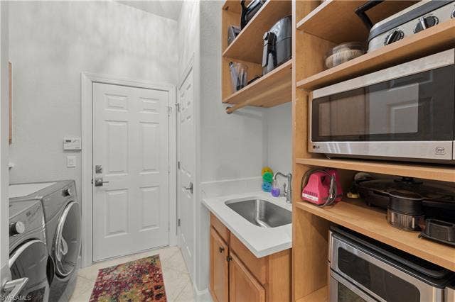 22043 Sycamore Grove, Estero, FL 34135 22043 Sycamore Grove, Estero, FL 34135