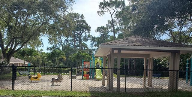 326 Dover Pl, #J203, Naples, FL 34104 326 Dover Pl, #J203, Naples, FL 34104