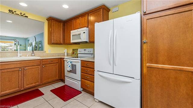 15127 Reef Ln, Bonita Springs, FL 34135 Pantry