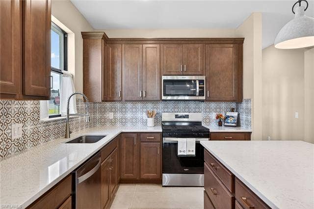 20548 Pebble Glen Dr, Estero, FL 33928 20548 Pebble Glen Dr, Estero, FL 33928