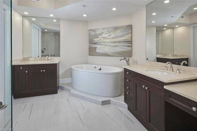 23850 Via Italia Cir, #2004, Estero, FL 34134 23850 Via Italia Cir, #2004, Estero, FL 34134
