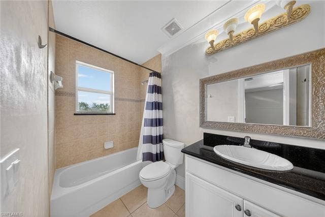 9730 Springlake Cir, Estero, FL 33928 9730 Springlake Cir, Estero, FL 33928