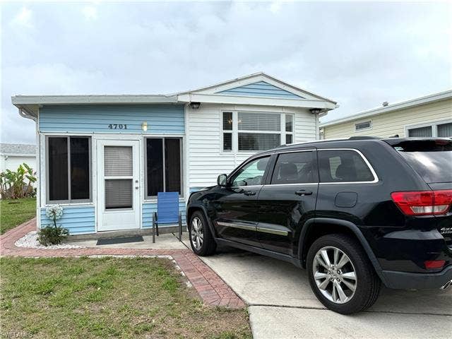 4701 W Candlestick Ct, Estero, FL 33928 4701 W Candlestick Ct, Estero, FL 33928