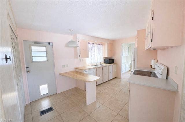 26110 Princess Ln, Bonita Springs, FL 34135 26110 Princess Ln, Bonita Springs, FL 34135