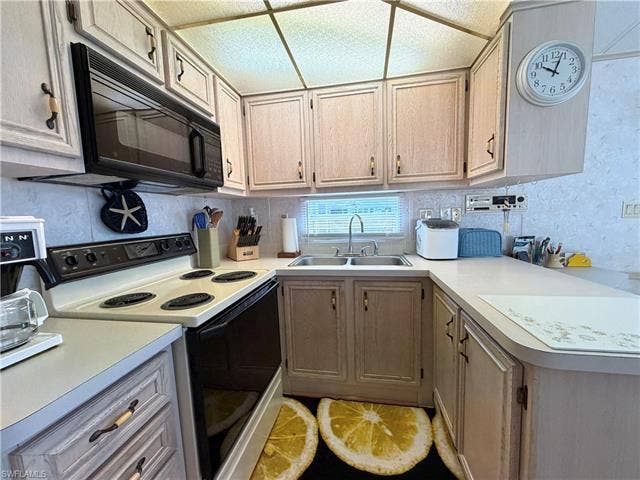 4740 W Slash Pine Way, Estero, FL 33928 4740 W Slash Pine Way, Estero, FL 33928