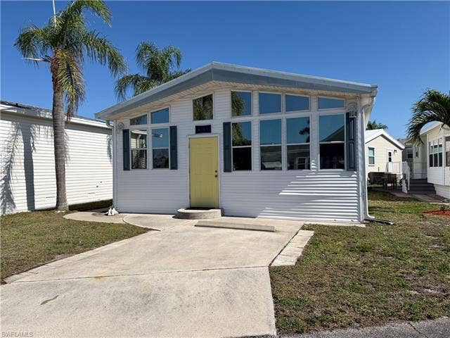 4740 W Slash Pine Way, Estero, FL 33928 4740 W Slash Pine Way, Estero, FL 33928