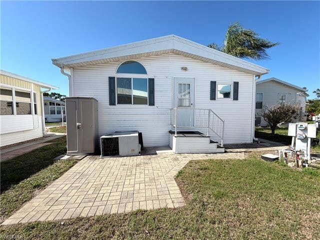 4740 W Slash Pine Way, Estero, FL 33928 4740 W Slash Pine Way, Estero, FL 33928