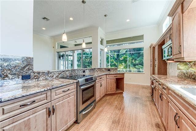 19321 Northbridge Way, Estero, FL 33967 19321 Northbridge Way, Estero, FL 33967