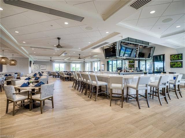19321 Northbridge Way, Estero, FL 33967 Casual Bar dining