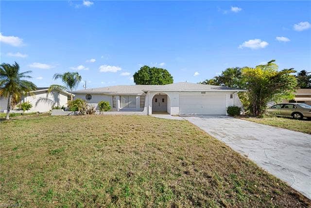 219 46th Ter, Cape Coral, FL 33904 219 46th Ter, Cape Coral, FL 33904