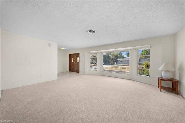 219 46th Ter, Cape Coral, FL 33904 219 46th Ter, Cape Coral, FL 33904