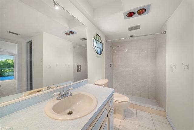 219 46th Ter, Cape Coral, FL 33904 219 46th Ter, Cape Coral, FL 33904
