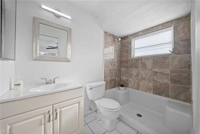 624 35th St, Cape Coral, FL 33904 624 35th St, Cape Coral, FL 33904