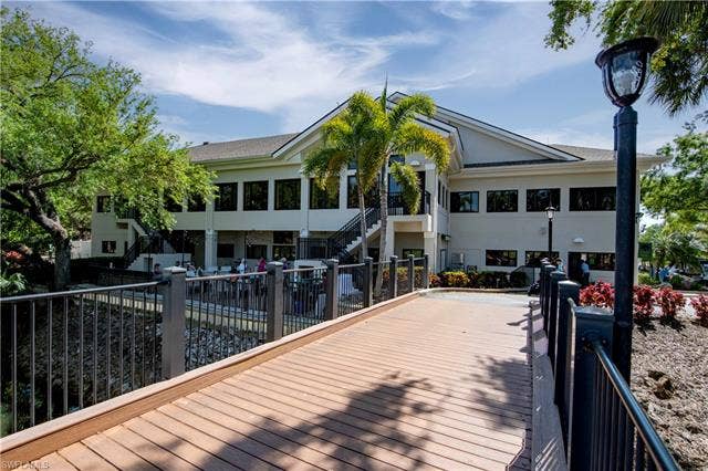 20695 Country Barn Dr, Estero, FL 33928 20695 Country Barn Dr, Estero, FL 33928