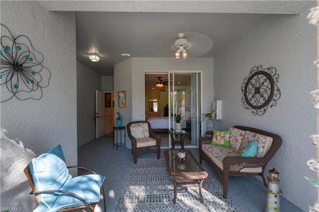 20695 Country Barn Dr, Estero, FL 33928 20695 Country Barn Dr, Estero, FL 33928
