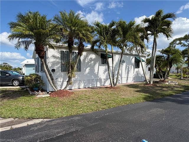 4621 E Liberty Ln, Estero, FL 33928 4621 E Liberty Ln, Estero, FL 33928