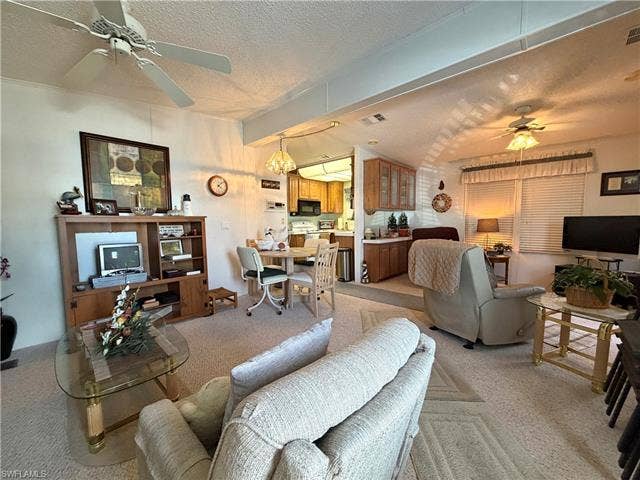 4621 E Liberty Ln, Estero, FL 33928 4621 E Liberty Ln, Estero, FL 33928