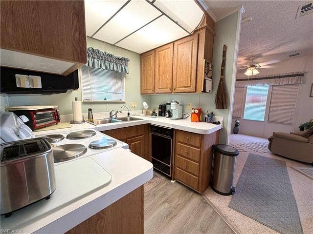 4621 E Liberty Ln, Estero, FL 33928 4621 E Liberty Ln, Estero, FL 33928