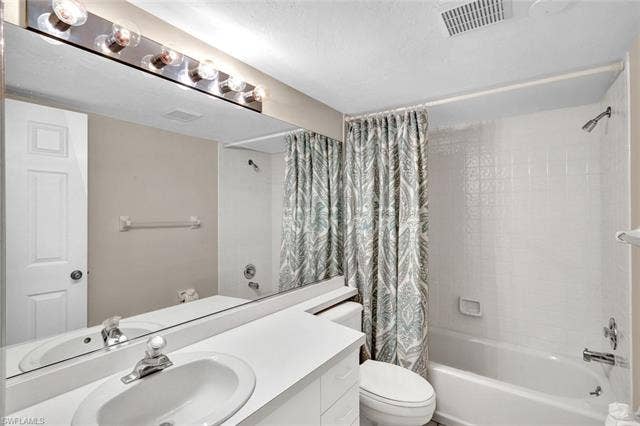 20190 Golden Panther Dr, #3, Estero, FL 33928 20190 Golden Panther Dr, #3, Estero, FL 33928