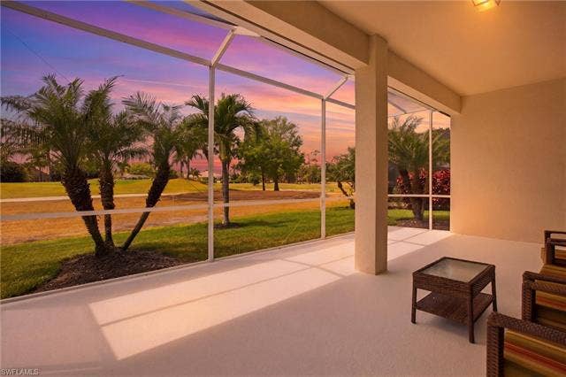 9221 Spanish Moss Way, Bonita Springs, FL 34135 Sunset lanai