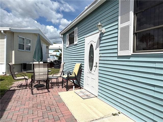 4710 W Pilgrims Way, Estero, FL 33928 4710 W Pilgrims Way, Estero, FL 33928