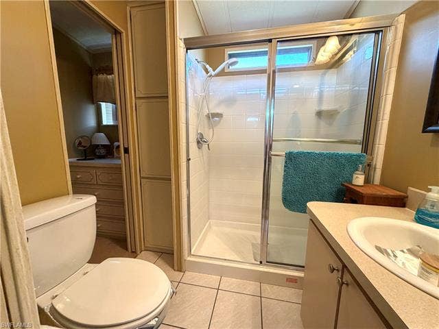 4710 W Pilgrims Way, Estero, FL 33928 4710 W Pilgrims Way, Estero, FL 33928