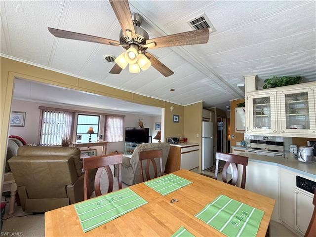 4710 W Pilgrims Way, Estero, FL 33928 4710 W Pilgrims Way, Estero, FL 33928