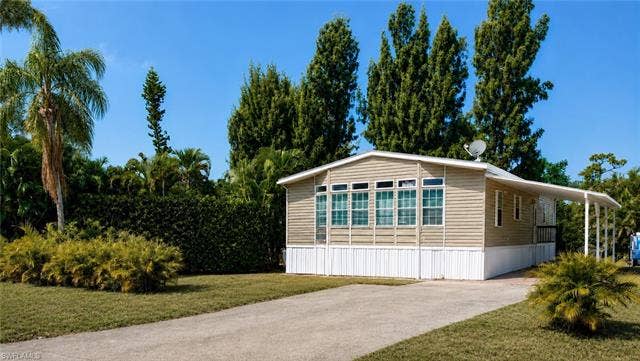 20472 Luettich Ln, Estero, FL 33928 20472 Luettich Ln, Estero, FL 33928