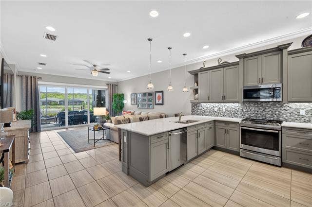 16459 Orinda Way, Bonita Springs, FL 34135 Tastefully decorated...no updating required!