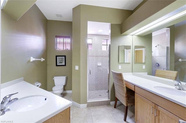 8721 Piazza Del Lago Cir, #205, Estero, FL 33928 8721 Piazza Del Lago Cir, #205, Estero, FL 33928