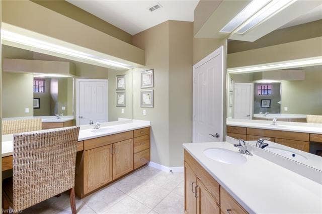 8721 Piazza Del Lago Cir, #205, Estero, FL 33928 8721 Piazza Del Lago Cir, #205, Estero, FL 33928