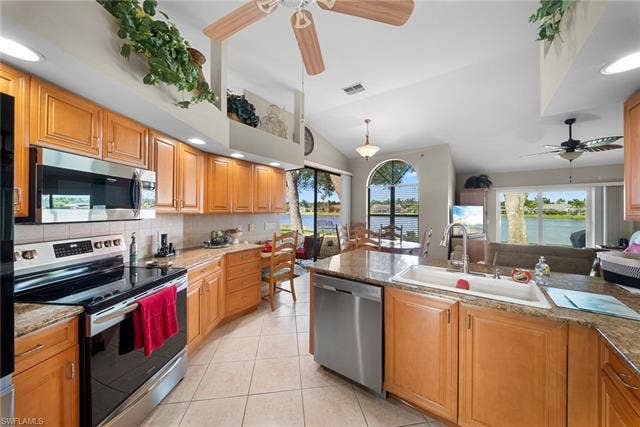 22361 Fountain Lakes Blvd, Estero, FL 33928 22361 Fountain Lakes Blvd, Estero, FL 33928