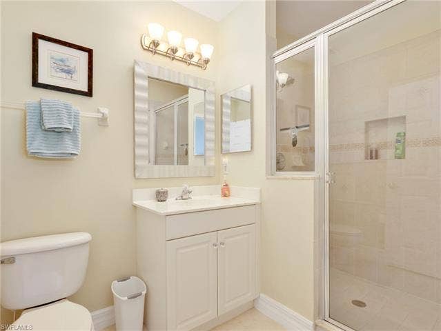 21522 Baccarat Ln, #102, Estero, FL 33928 Guest Ensuite Bathroom