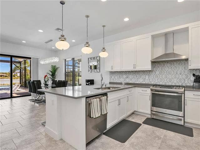 12779 Woodbury Dr, Estero, FL 33928 12779 Woodbury Dr, Estero, FL 33928
