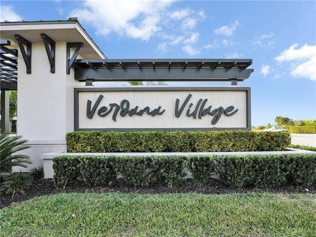21064 Hallandale Dr, Estero, FL 33928 21064 Hallandale Dr, Estero, FL 33928
