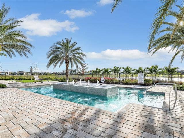 21064 Hallandale Dr, Estero, FL 33928 21064 Hallandale Dr, Estero, FL 33928
