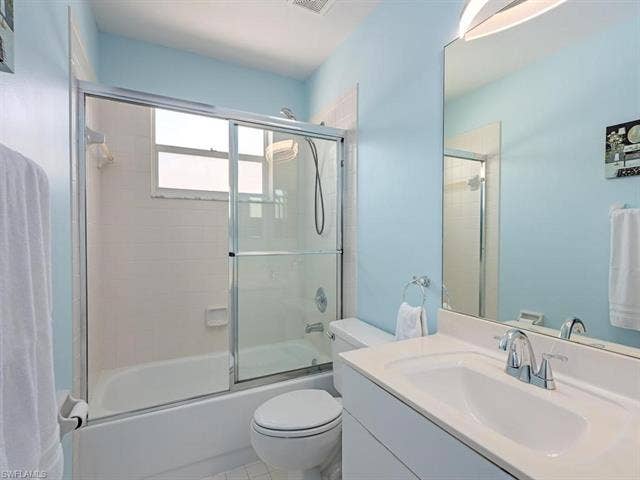 8371 Grand Palm Dr, #2, Estero, FL 33967 Guest bathroom