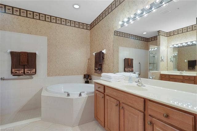 4660 Winged Foot Ct, #102, Naples, FL 34112 4660 Winged Foot Ct, #102, Naples, FL 34112