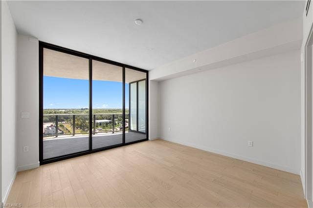 5100 Seagrass Blvd, #503, Bonita Springs, FL 34134 Secondary VIP Bedroom - Eastern Sunrise Terrace