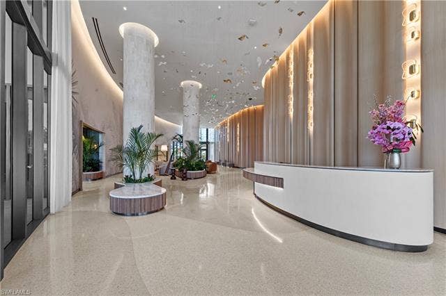 5100 Seagrass Blvd, #503, Bonita Springs, FL 34134 Lobby - South Tower